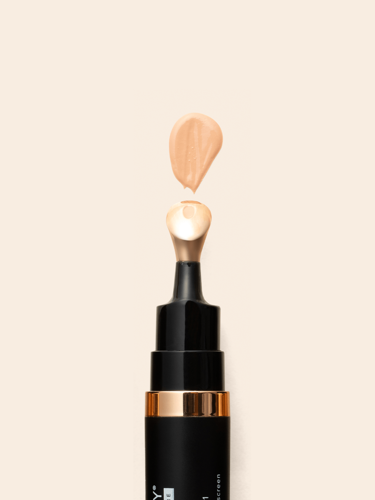 Correcteur lumineux pour les yeux SPF 41 - Lumiclair